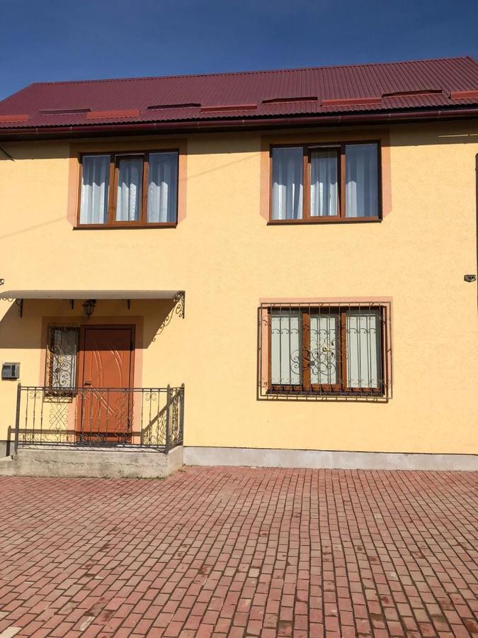 Apartamento Затишна Оселя Mizhhirya  Exterior foto