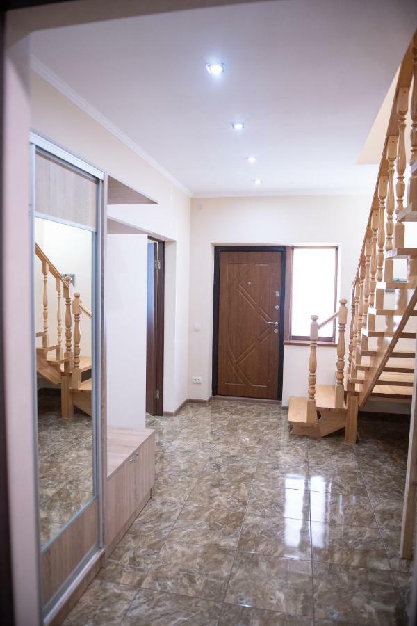 Apartamento Затишна Оселя Mizhhirya  Exterior foto